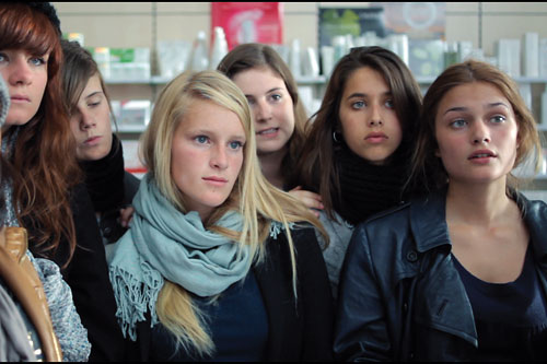  Teenagerträume | »17 Mädchen« zeigt witzig und sensibel das Leben als Teenagerinnen  
