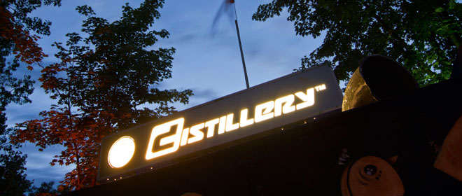   Transparente für die Distillery | Der Stadtrat stimmt am Mittwoch über den Antrag zum Erhalt des Clubs ab  