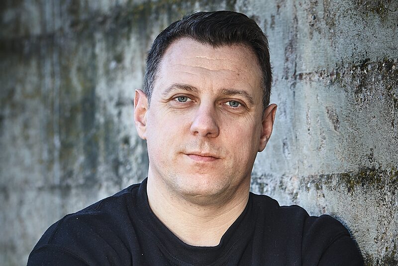 »Man ist erst tot, wenn sich niemand mehr erinnert« |  Ein echter Tatortreiniger: Thomas Kundt über Leben und Tod, seinen Beruf als Berufung, den Blick in fremde Wohnungen und sein neues Buch