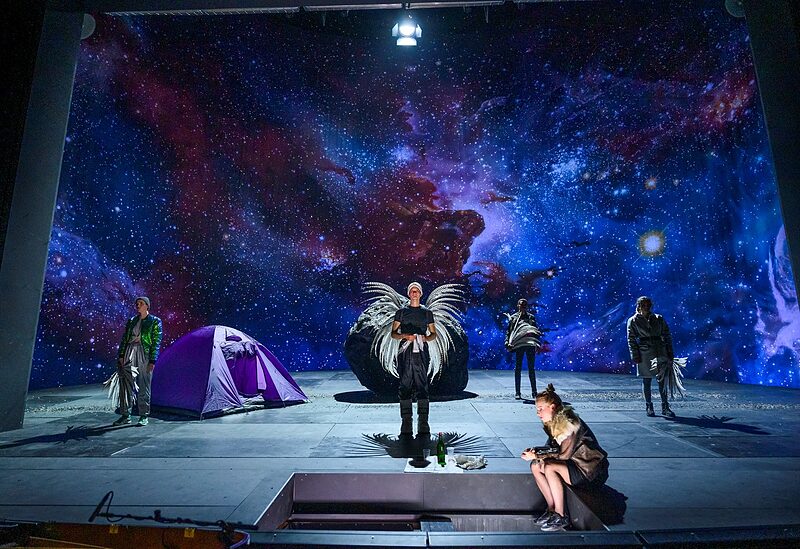 »Die Realität der Oper holte uns ein« | Anna-Sophie Mahler über Leipziger Boheme, Musiktheater und Gentrifizierung