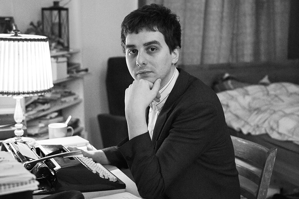   »Geheimnisse sind das, was Menschen wirklich ausmacht« | Tobias Bamborschke über sein Schaffen als Lyriker und Songwriter  