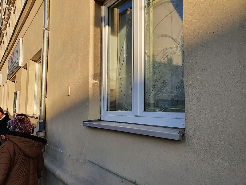 Scherbenhaufen | Politiker reagieren auf Moschee-Angriff