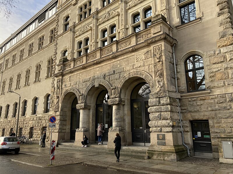 Überfall auf Connewitz: Urteil im Fall Karsten H. gefällt | Ehemaliger Justizvollzugsbeamter zu einem Jahr und drei Monaten auf Bewährung verurteilt