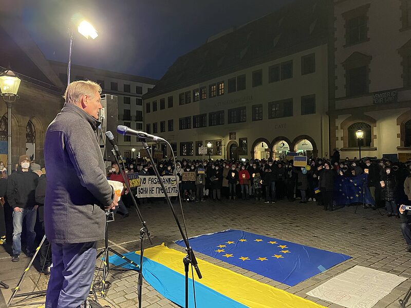 Mahnwache für Ukraine | OBM sieht besondere Verantwortung für Kiew