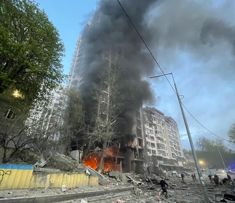   »Es herrscht krasse Solidarität« | Leipziger Journalist berichtet aus Kyiv  