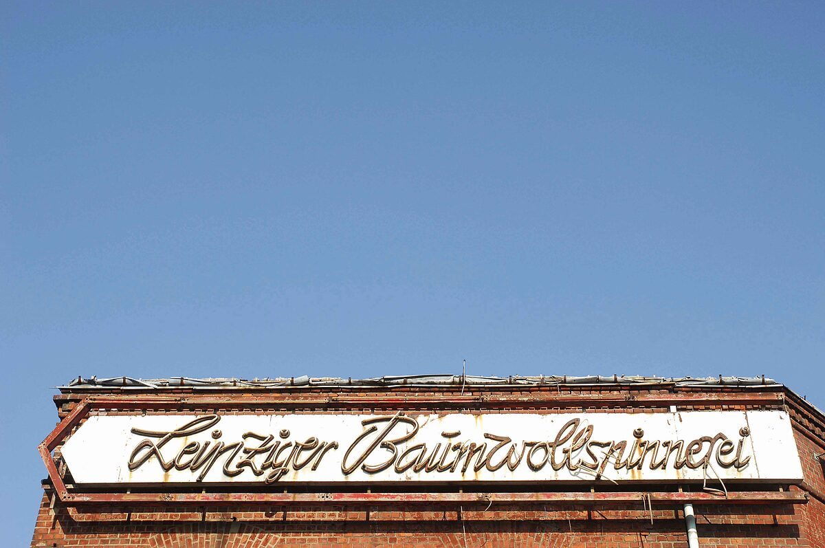   Von Minimal über Realismus zu feiner Wort-Bild-Ironie | Neue Ausstellungen locken in die Baumwollspinnerei  