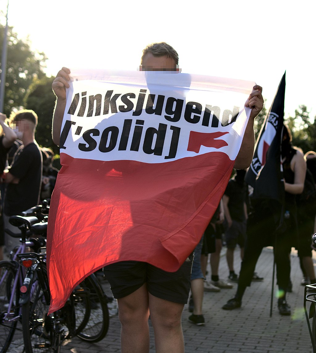 Wo sind denn nun die geschützten Räume? | Die Linksjugend Süd hat ein Diskriminierungs-Problem
