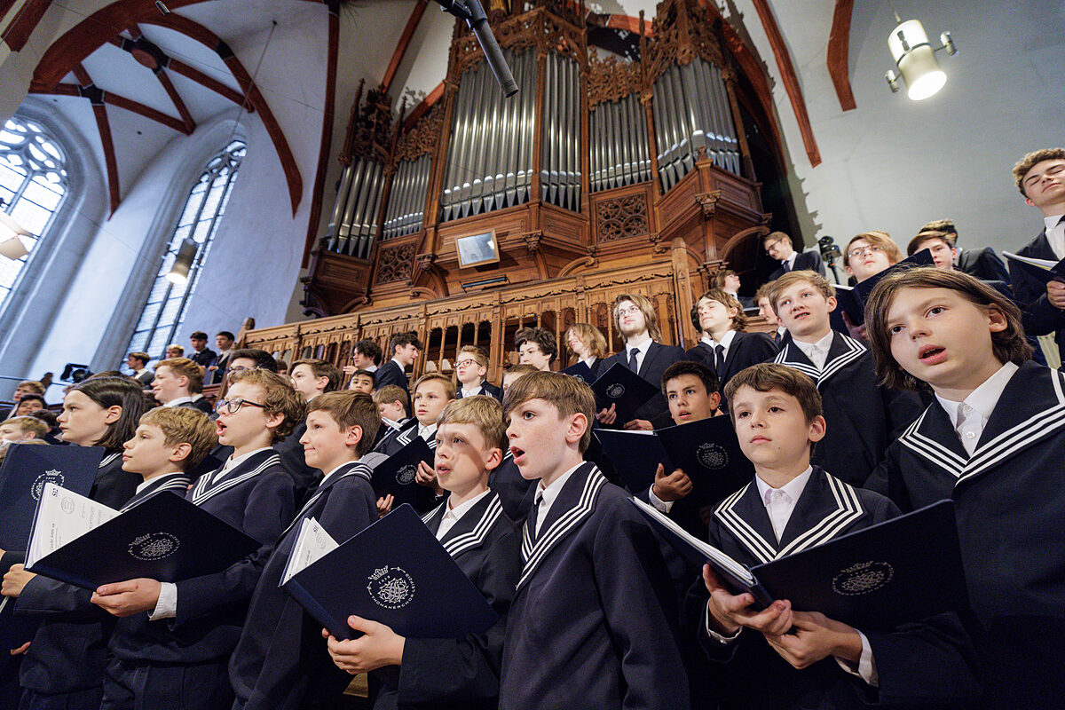   Begeistertes Publikum beim Bachfest 2022 | Eröffnungskonzert des Bachfestes in der Leipziger Thomaskirche  