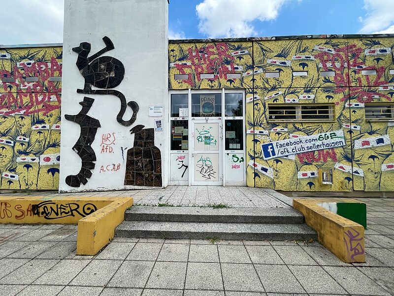 Eingangstür Club Sellerhausen