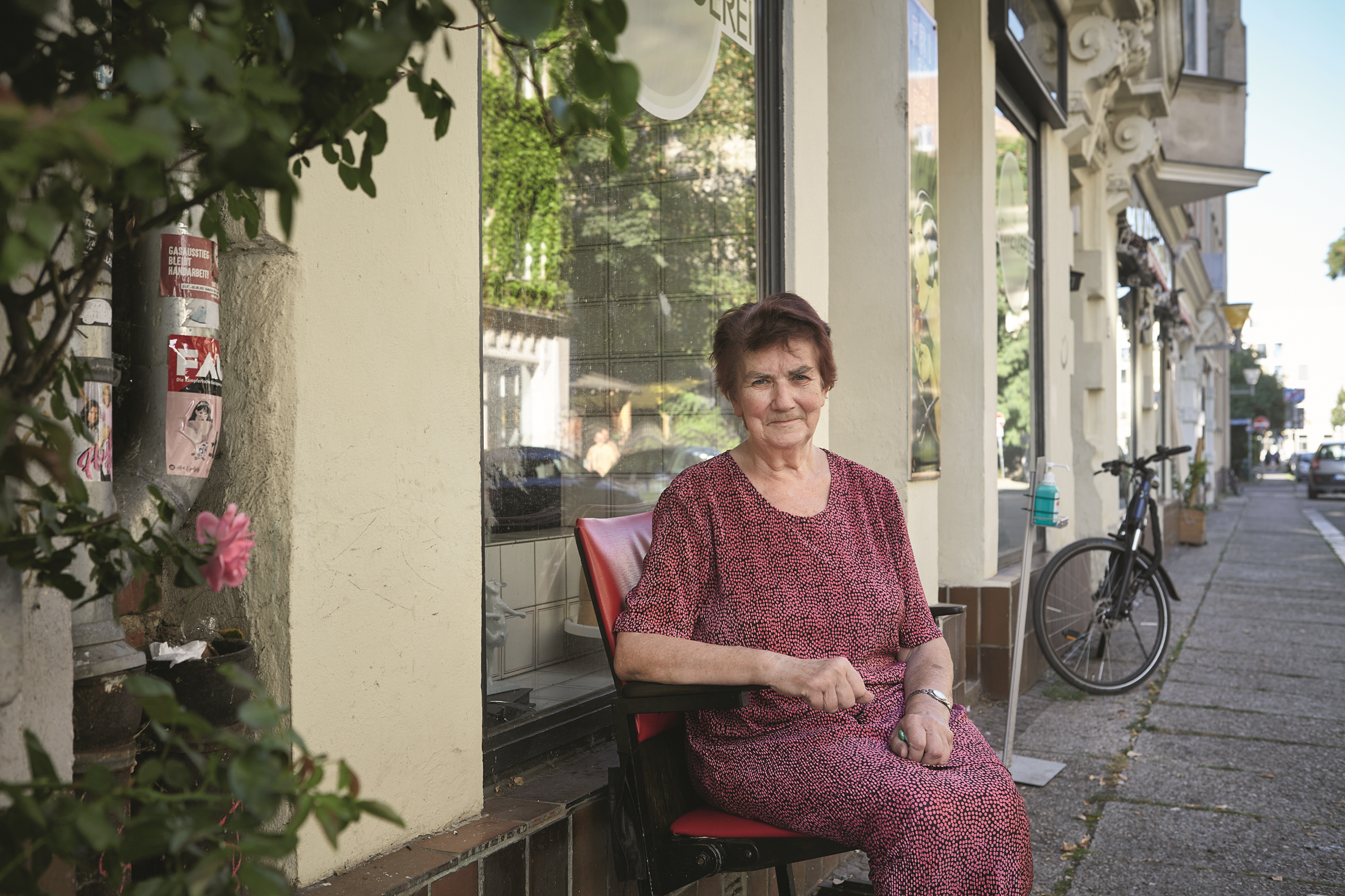   Ehrenamt als Lebensmittelpunkt | Für ihr Engagement im Kolonnadenviertel erhielt die 80-jährige Monika Güldner die Goldene Ehrennadel der Stadt  