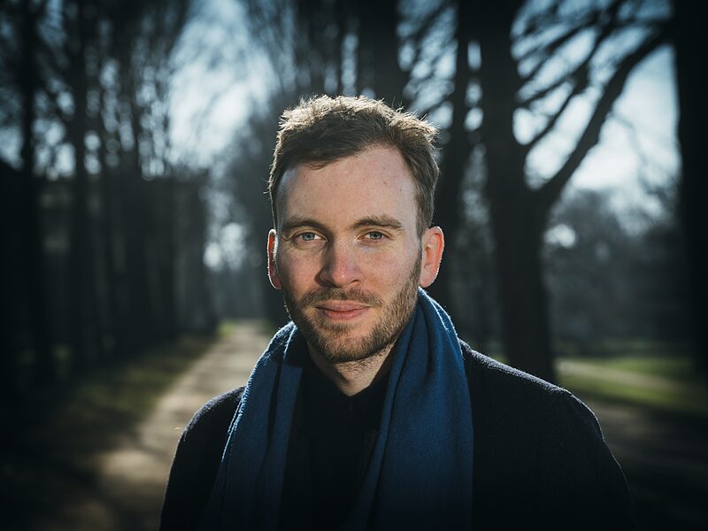 »Geflüchtetenunterkünfte sind zutiefst unsichere Orte« | Der Soziologe und Geflüchtetenunterkunfts-Experte Philipp Schäfer im Interview
