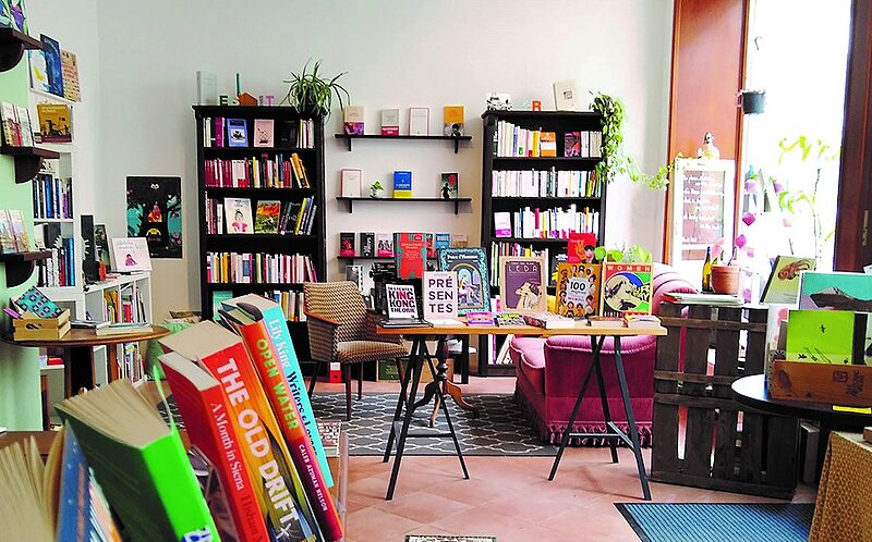 Ein feministischer Wind | Internationaler Buchladen und Café zugleich: Polylogue im Leipziger Westen