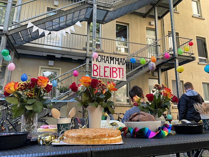 Abschiebung missglückt – »Behörden gekränkt« | Nach Protesten wird die Abschiebung Mohammad K.s ausgesetzt – und die Polizei geht gegen die Protestierenden vor