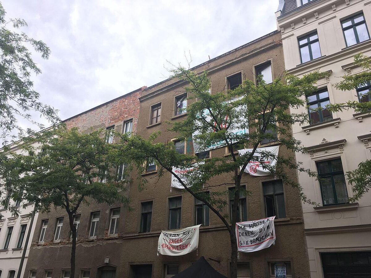   Schuldspruch für Hausbesetzer | Angeklagte wegen Hausfriedensbruch in der Ludwigsstraße verurteilt  