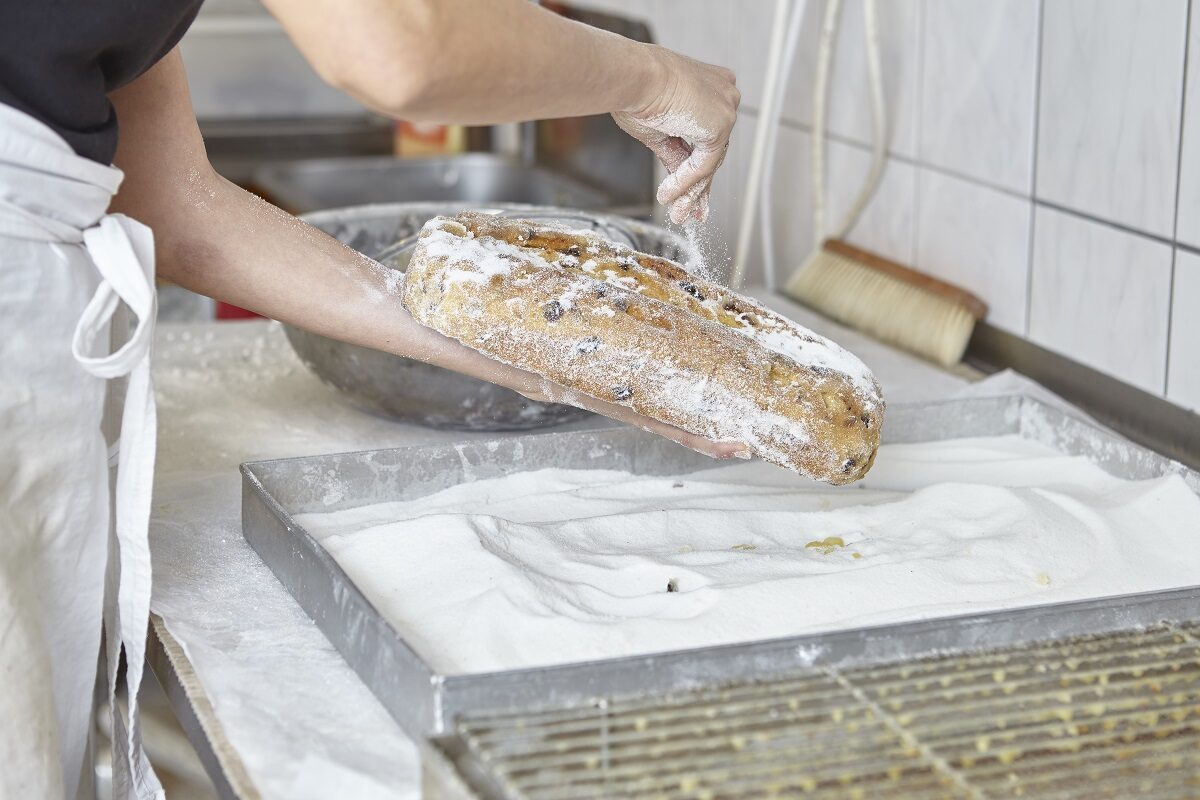   Nun sag, wie hast du’s mit der Rosine? | Einblicke in die Kunst des Stolle(n)backens bei der Bäckerei Göbecke  