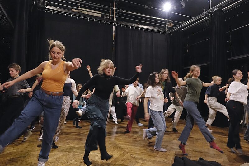 Damals wie heute | Der Theaterverein K bringt die Leipziger Swing-Jugend der dreißiger Jahre auf die Bühne