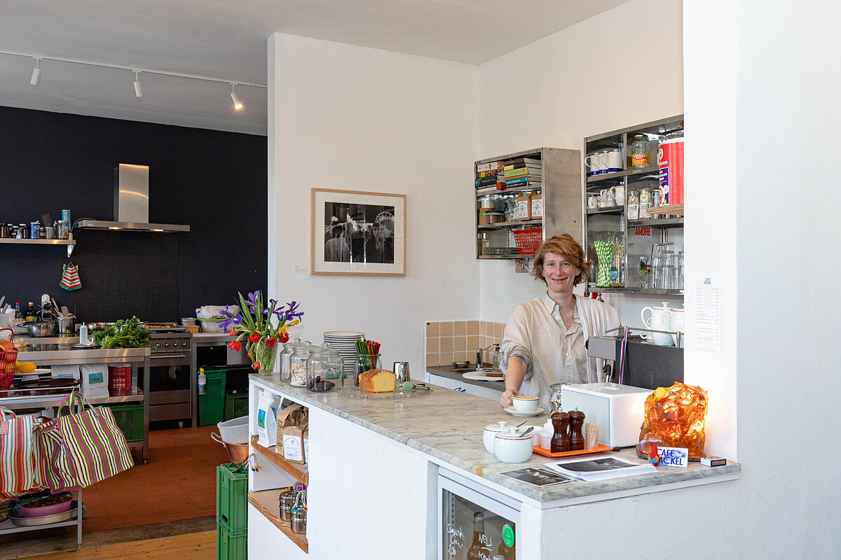   Tarte und Cheese im Leipziger Osten | Hausgebackene Kuchen, Sandwiches und Eintöpfe im Café Hackel am Rabet  