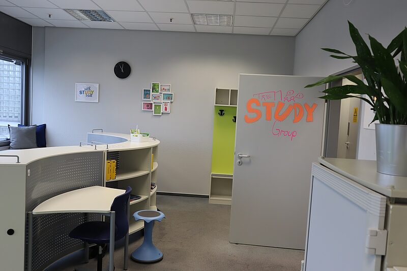 Grüne Lernräume für Grünau | Die Study-Hall im Allee-Center ist ein außerschulischer Lernort für Kinder und Jugendliche, pädagogisch betreut und kostenlos