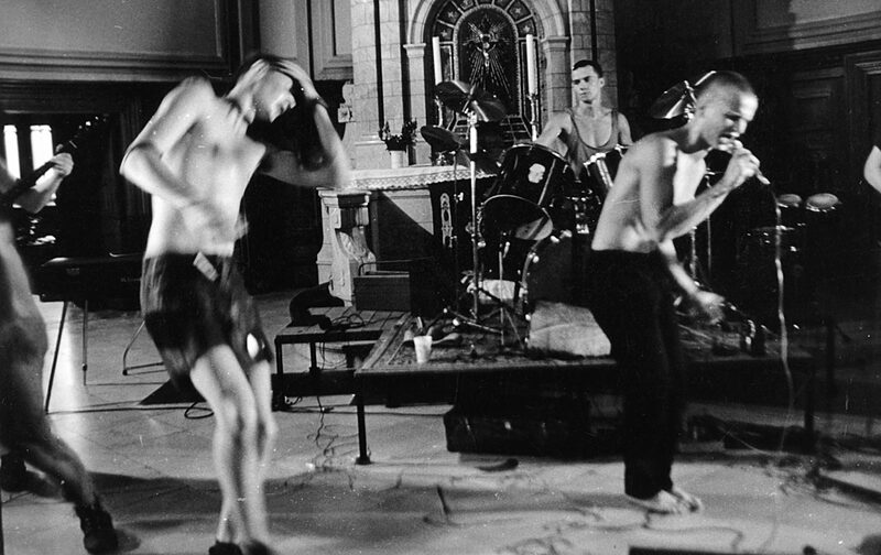 »Angst« und Schrecken in Connewitz | Ein 1992 aufgenommenes Album der Leipziger Punk-Band Defloration erscheint jetzt erstmals