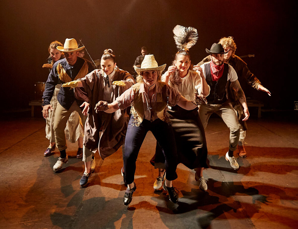   Ebbe beim Tanz? | Die Tanzplattform 4fT und die Sebastian Weber Dance Company um die Zukunft zittern  