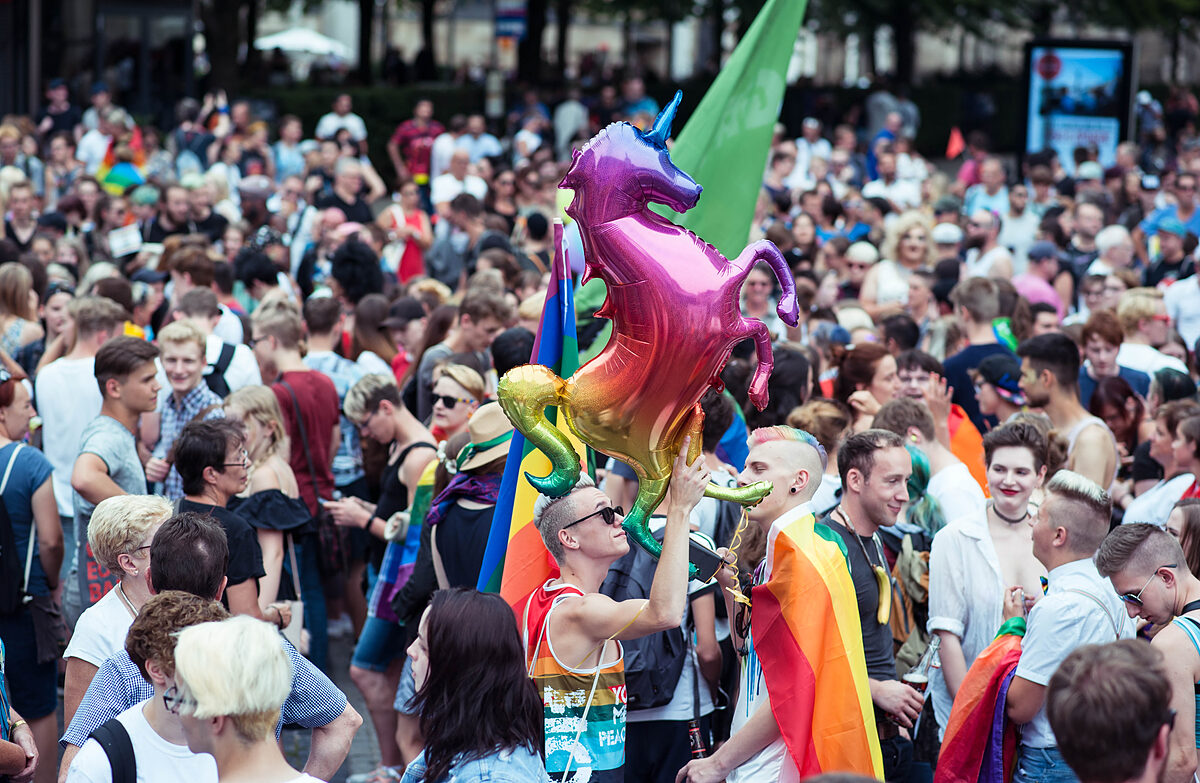   »Wir hoffen, dass daraus ein längerfristiges Interesse wird« | CSD-Organisatorin Jasmin Gräwel über die Aktionswoche  