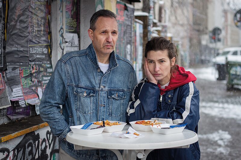 Armutszeugnis | Die Uraufführung von »Ein Mann seiner Klasse« widmet sich ohne Scham dem Thema Kinderarmut und Bildungsferne