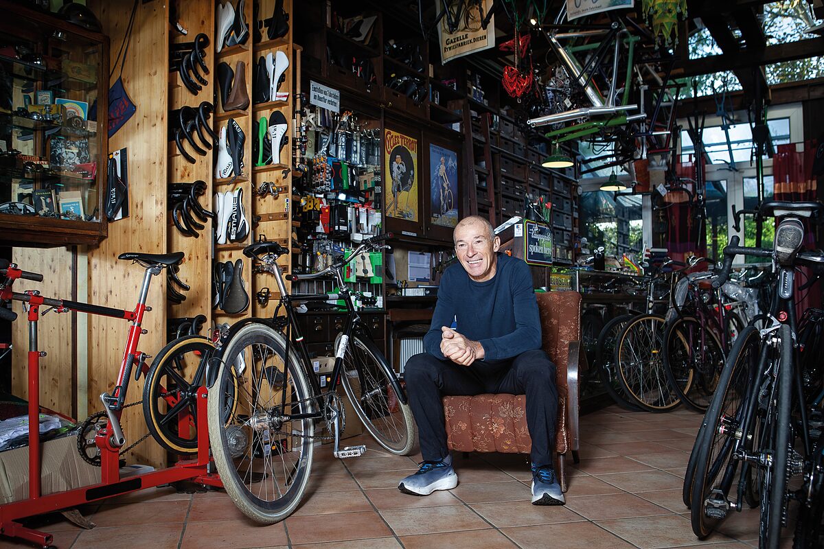   »Mit dem Trabi die Formel 1 gewonnen« | Der viermalige DDR-Meister Martin Goetze über seine außergewöhnliche Radrennfahr-Karriere – und wie man an einem Tag an die Ostsee radelt  