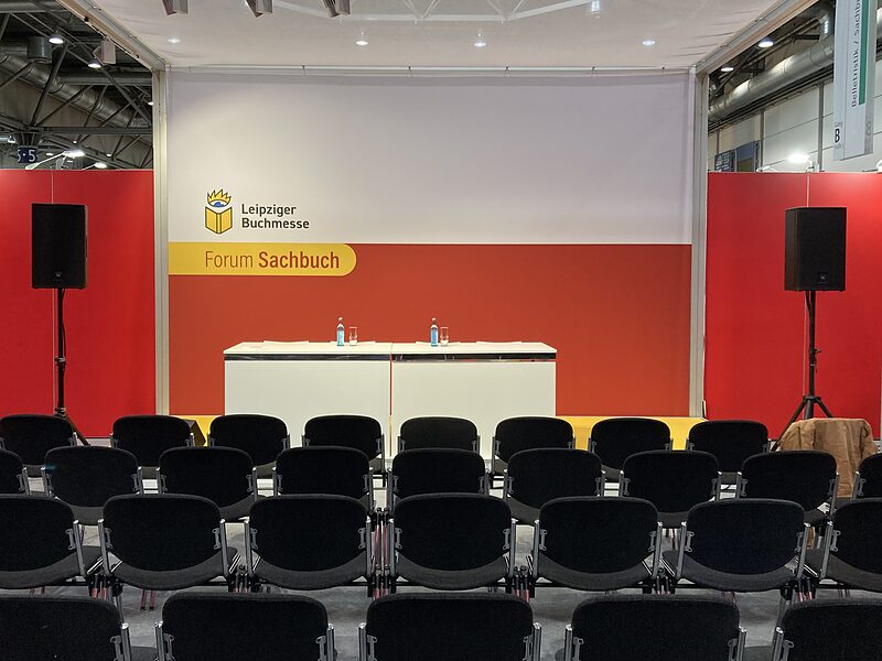 Die geliebte Opferrolle | Freiwild-Sänger Philipp Burger inszenierte sich rund um eine mutmaßliche Ausladung von der Buchmesse, doch die hat es nie gegeben