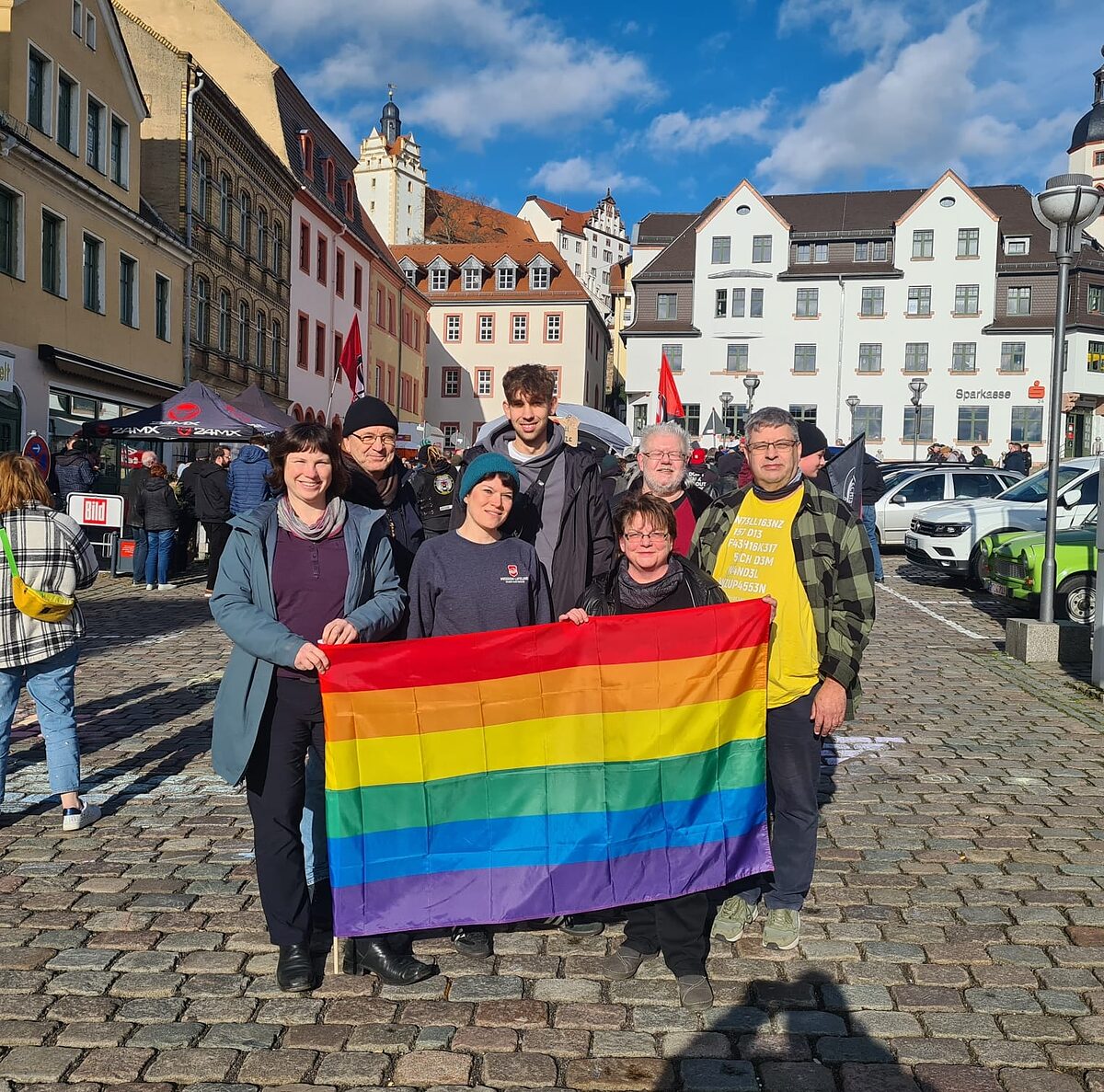   Kante statt Krone | Das Bündnis »Grimma zeigt Kante« verteidigt die Demokratie im Fürstentum an der Mulde  
