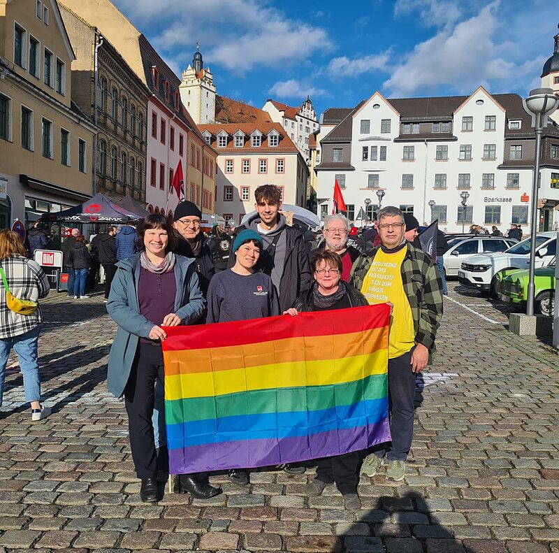 Kante statt Krone | Das Bündnis »Grimma zeigt Kante« verteidigt die Demokratie im Fürstentum an der Mulde