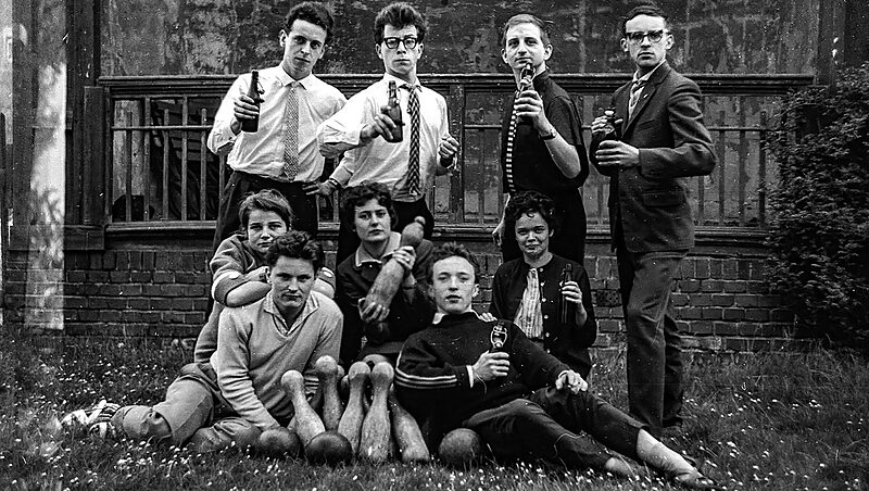 Republikfeinde an der Universität | In »Konterrevolution im Kabarettkeller« schildert Jürgen Klammer, wie der Leipziger Rat der Spötter 1961 in U-Haft kam
