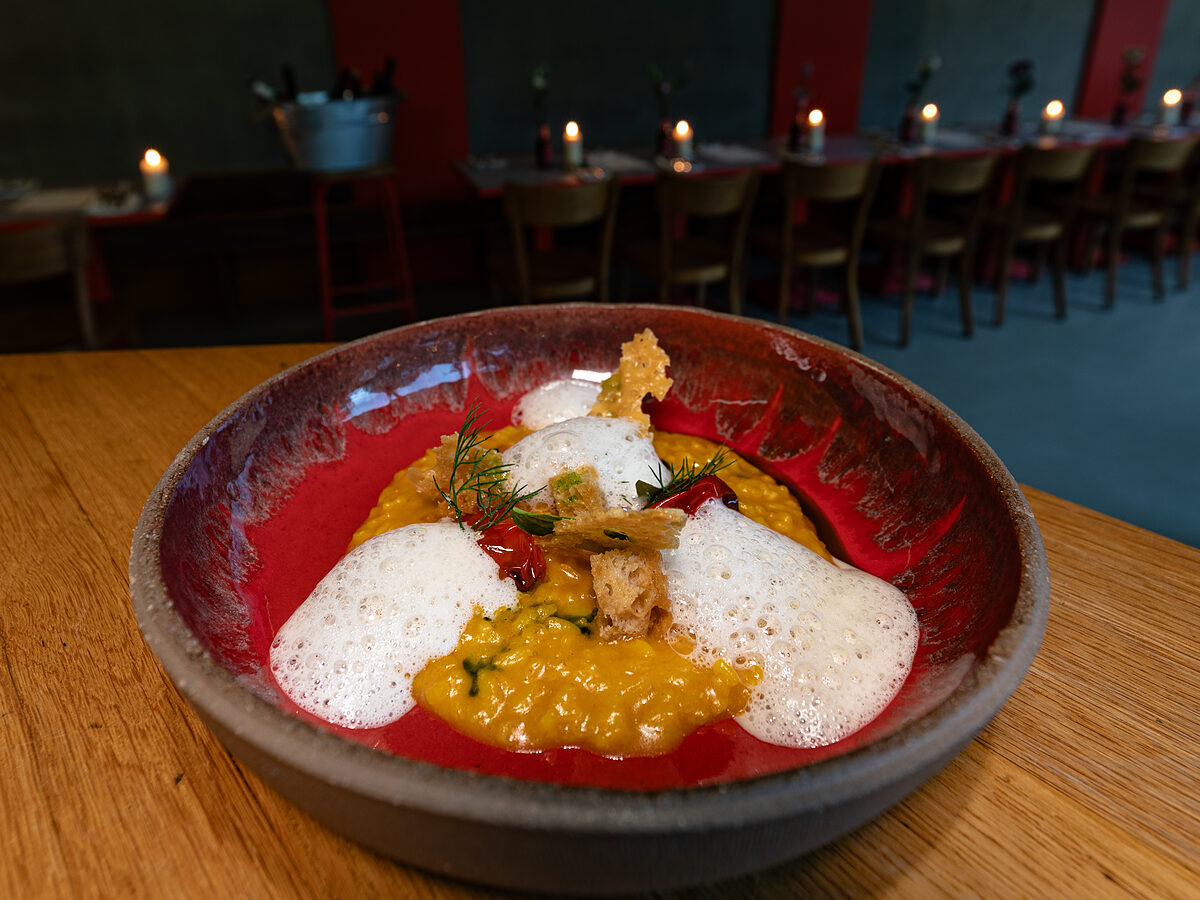   Große Abwechslung in kleiner Küche | Das 292 Karangahape Road in der GfZK serviert ambitioniertes Abendessen  