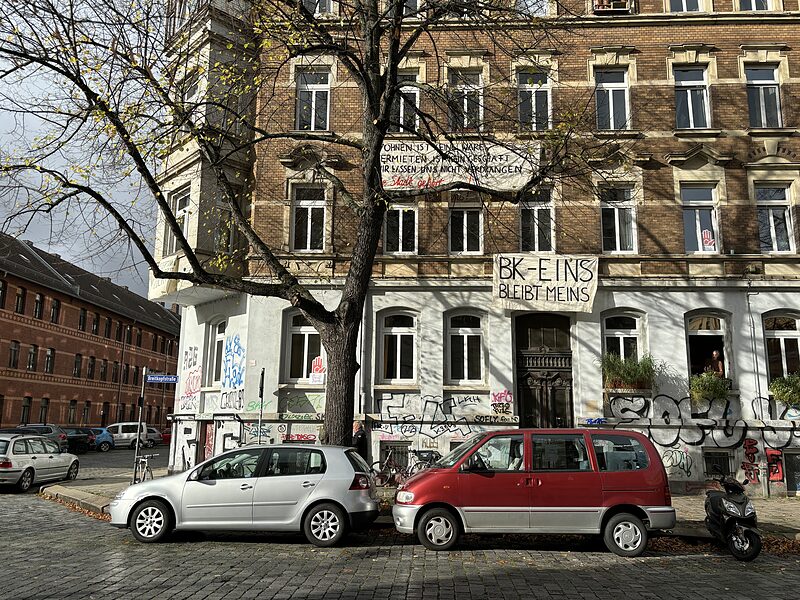 »Wir wollen das Haus für immer vom Markt nehmen« | Hausgemeinschaft in Reudnitz stemmt sich gegen Verkauf an Investoren