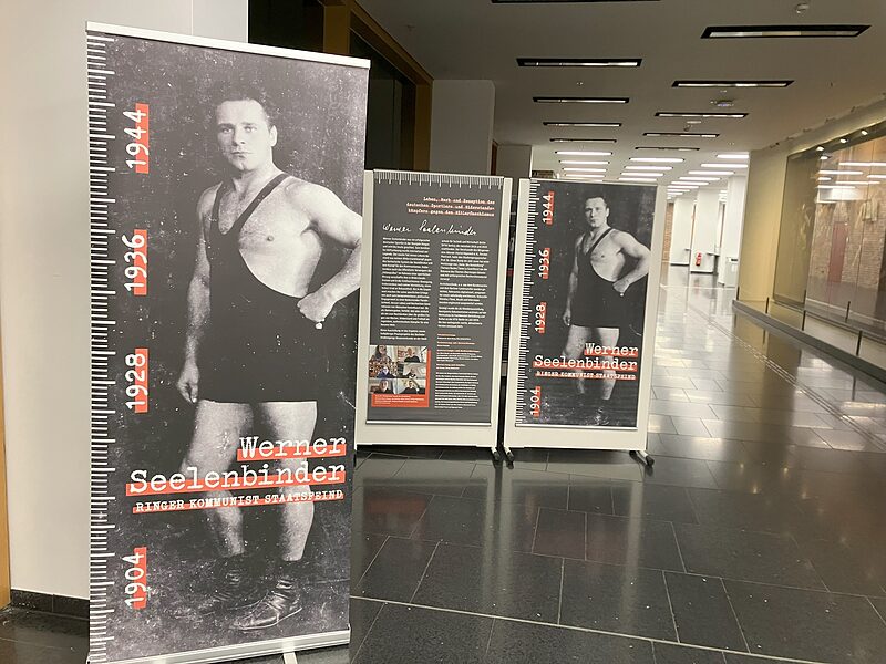 Der fast vergessene Held | Eine Ausstellung im Hörsaalgebäude zeigt das Leben und das Gedenken an Werner Seelenbinder