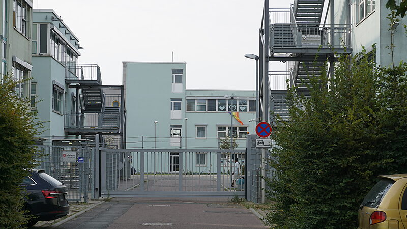 »Es geht nur um Abschreckung« | Seebrücke und Flüchtlingsrat kritisieren Situation in sächsischen Erstaufnahmeeinrichtungen
