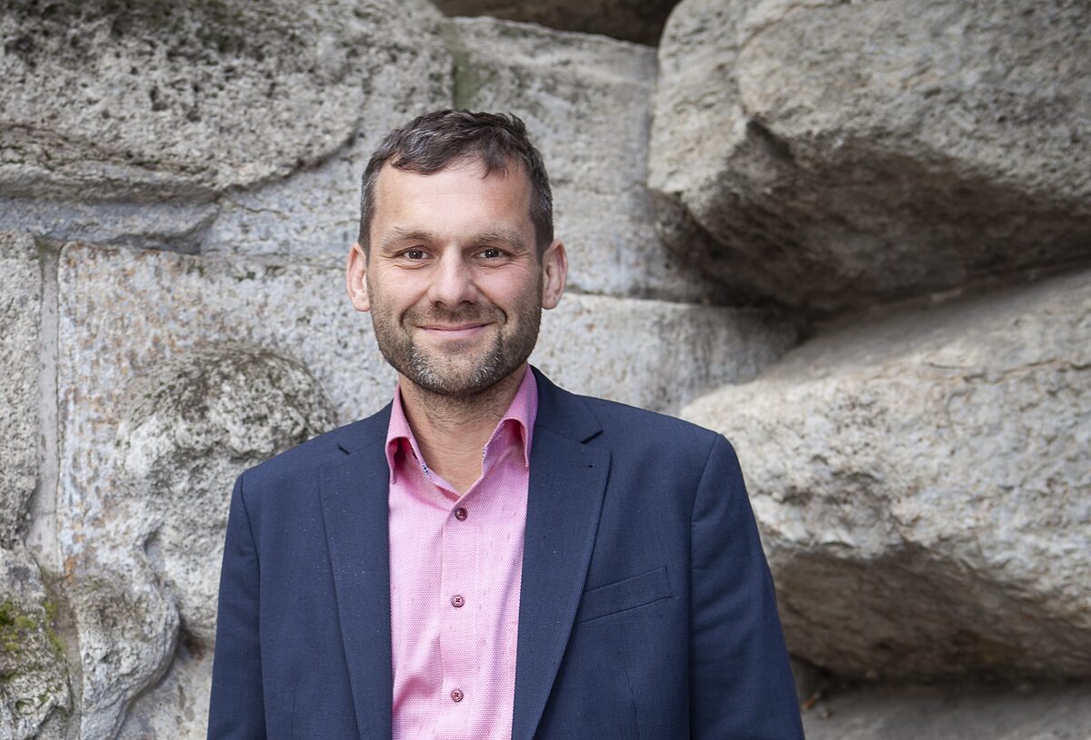  »Es gibt Fraktionen, die den Fortschritt aufhalten wollen« | SPD-Fraktionschef Christopher Zenker zieht sich aus dem Stadtrat zurück – und hadert mit dem Zeitpunkt  