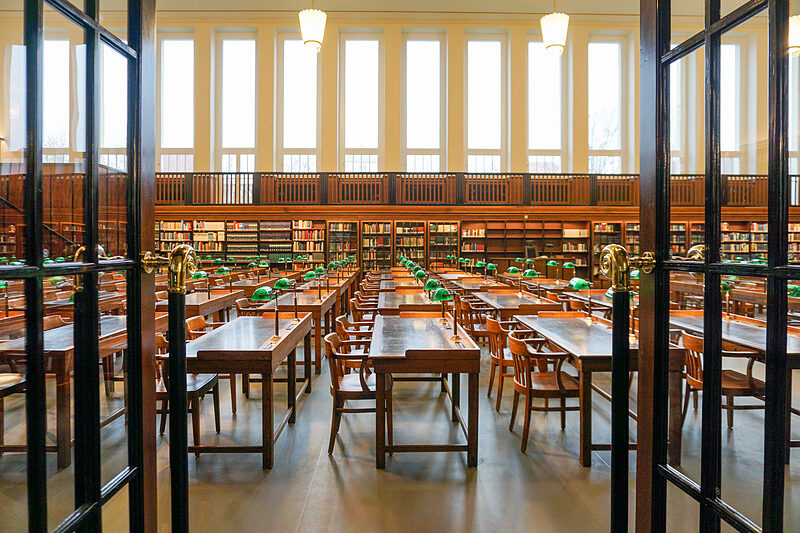 Lesestörung | Die Nationalbibliothek hat einen neuen Servicebereich – und ringt mit der Technik