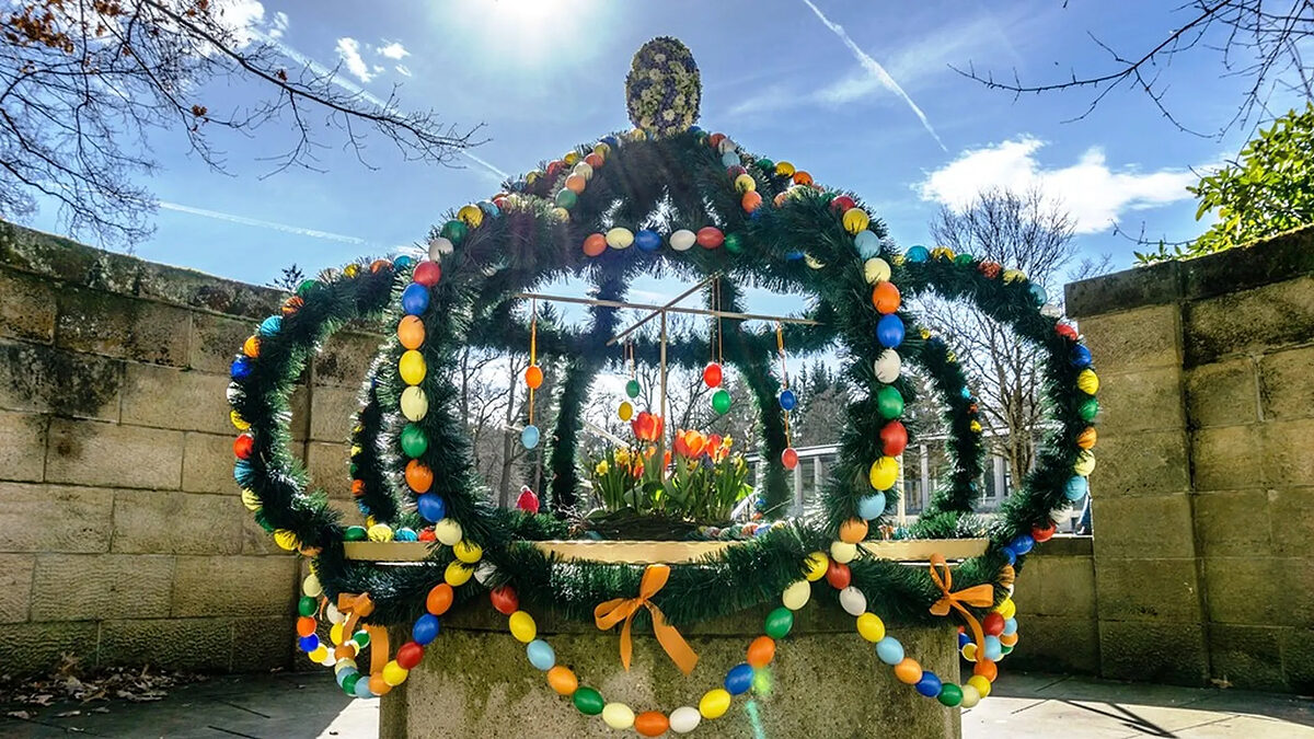   Löffelohr-Nixe und Hasenpyramide | Im April lädt der Osterpfad mit Märkten, Ausstellungen und Osterschmuck ins Vogtland  