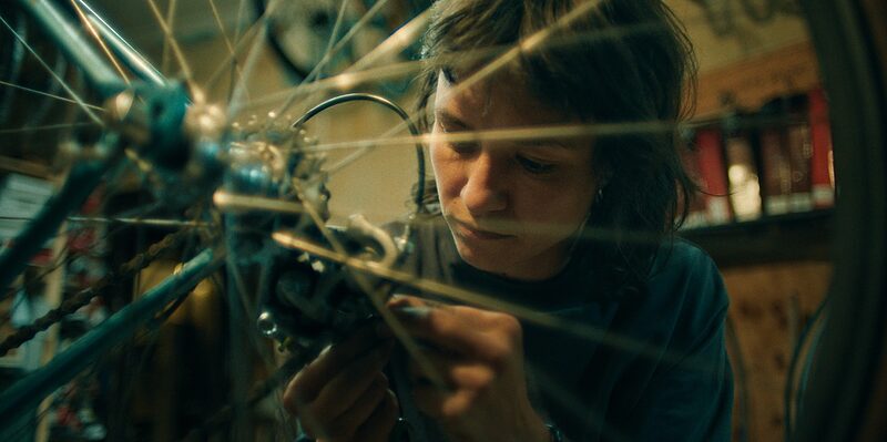 Beobachten ohne zu urteilen | Berührendes Filmdebüt »Mala«: Leipziger Filmprojekt über Suizid bittet um Unterstützung.