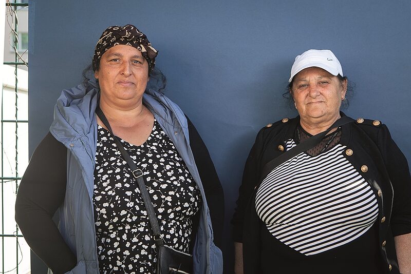 Eine Familie bei der Kippe | Argentina und Maria aus Rumänien verkaufen am Lindenauer Markt