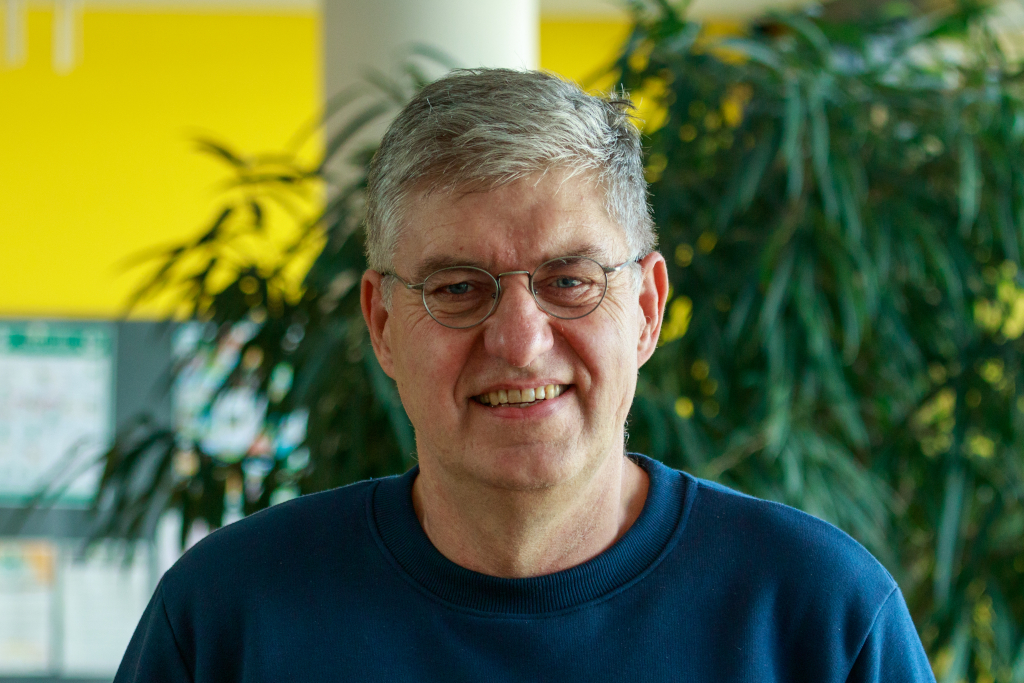   »Licht auslassen!« | Biologe Reinhard Klenke erklärt, wie künstliches Licht unsere Umwelt aus dem Gleichgewicht bringt  