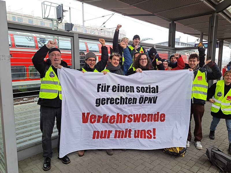 Vom Führerhaus auf die Straße | Wie Streiks das Demokratieverständnis verändern können