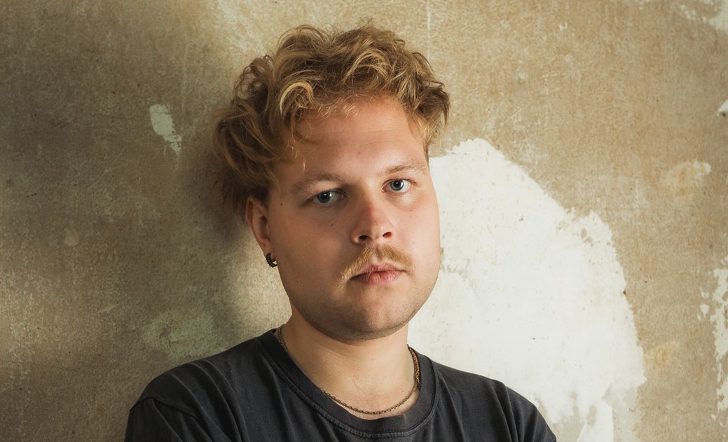   »Es ist keine Avanti-Mucke, kein Pain in the Ass« | Der Leipziger Jazzpianist Vincent Meissner im Gespräch über sein drittes Trio-Album  