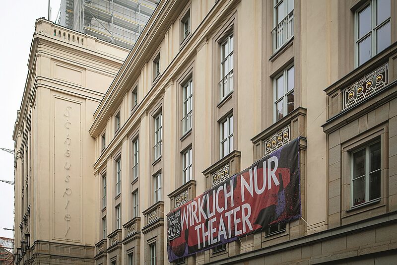 Essenziell, aber nicht entscheidend | Auch fürs Schauspiel wird eine neue Intendanz gesucht – sie soll etwas von »progressivem Stadttheater« verstehen, Fachleute beraten bei der Suche