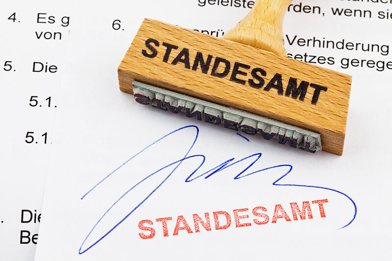 Die Macht der Beamten | Das Leipziger Standesamt hat zwei Kindern die Geburtsurkunden zu Unrecht verwehrt, ein Einzelfall ist das wohl nicht
