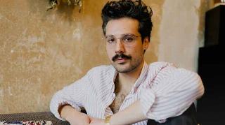 Ozan Zakariya Keskinkılıç, »Hundesohn«