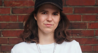 SpeakEasy − die einzige Literaturshow, die Fakten, Fiktion und Fusel mixt!