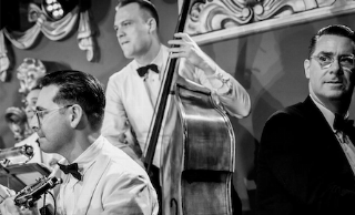 Andrej Hermlin & his Swing Dance Orchestra