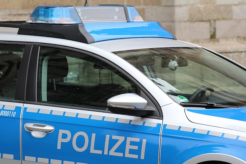 Neues Polizeigesetz: Algorithmus als Ermittler | Die Novellierung des Polizeivollzugsdienstgesetzes steht unter massivem Zeitdruck – und unter dem Verdacht, weit mehr zu sein als eine bloße verfassungsrechtliche Reparatur. Experten warnen vor Grundrechtseingriffen.