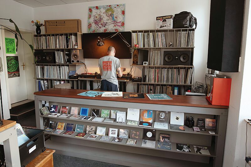 Seltene Scheiben | Puk Records in der Hermann-Liebmann-Straße verkauft Raritäten der elektronischen Tanzmusik